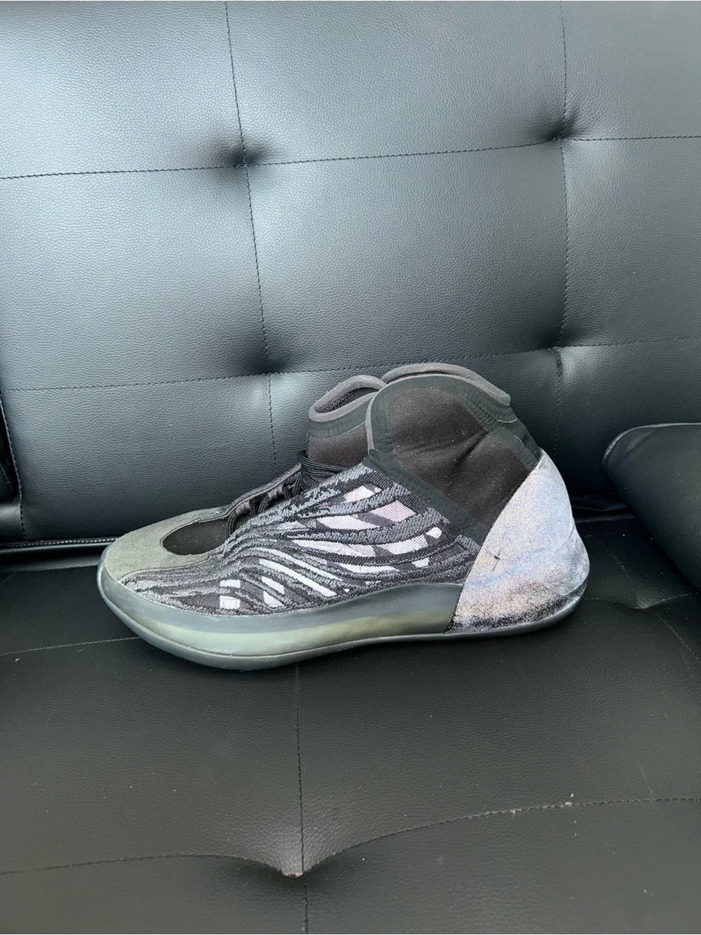 adidas yzy qntm